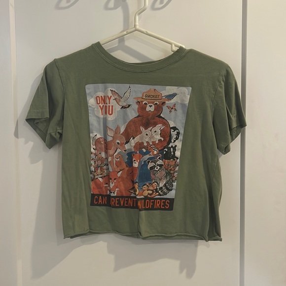 SMOKY THE BEAR CROPPED T-SHIRT - Picture 1 of 1